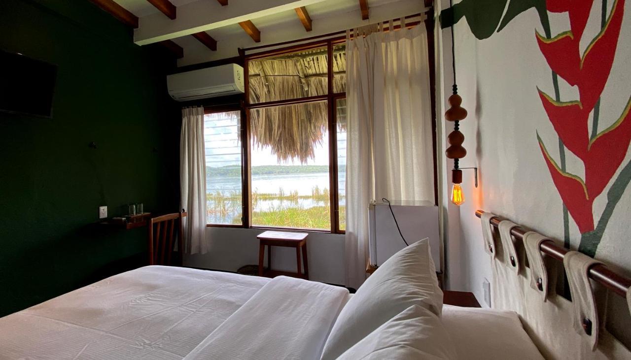 Hotel Maya Internacional ฟลอเรส ภายนอก รูปภาพ