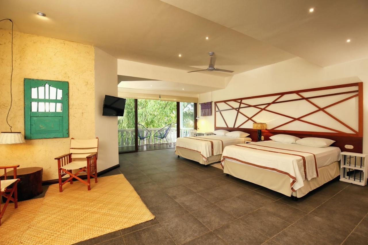 Hotel Maya Internacional ฟลอเรส ภายนอก รูปภาพ